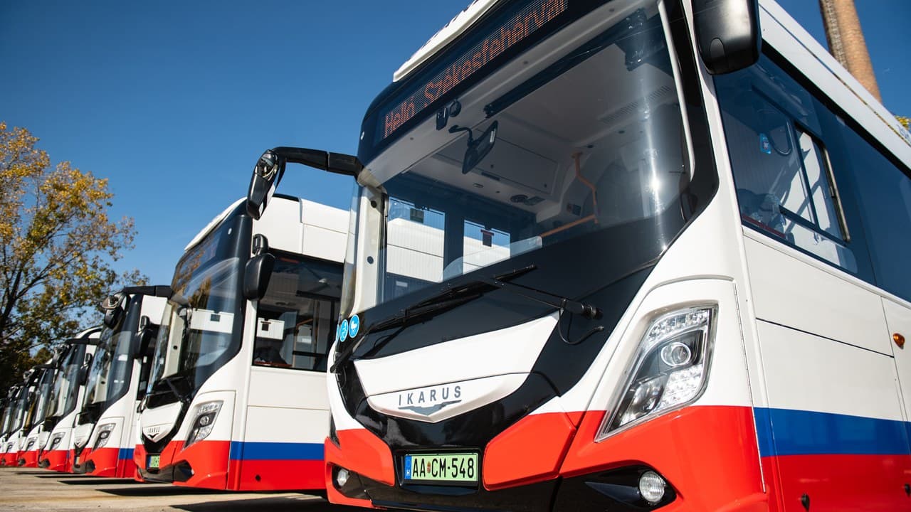 Valós időben követhetők lesznek a fehérvári buszok