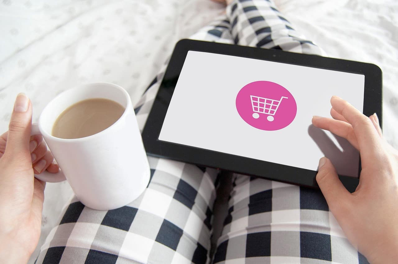 Online vásárlás: már kötelező az elállási gomb a webshopokban