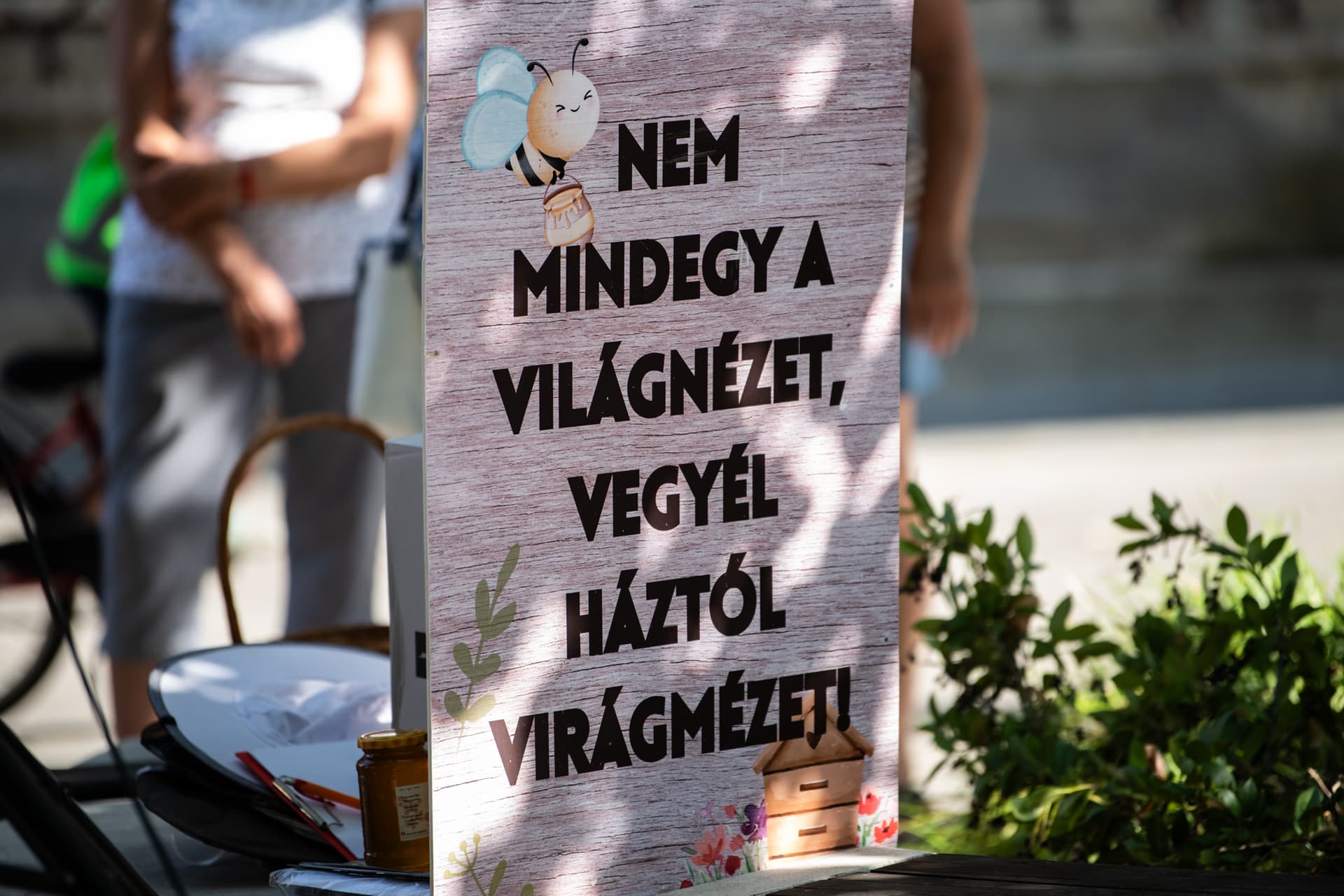 Mézünnep 10