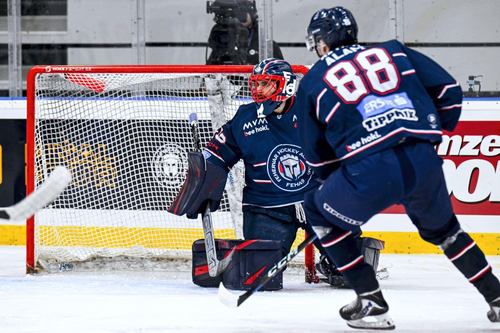 Bizonyíthatnak a fiatalaok: 6 akadémista küzd a fehérvári ICEHL-kerettagságért